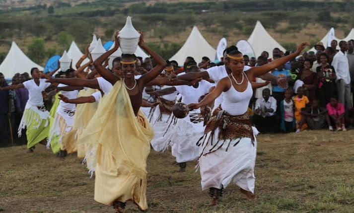 Rwanda culture and landscapes tour package